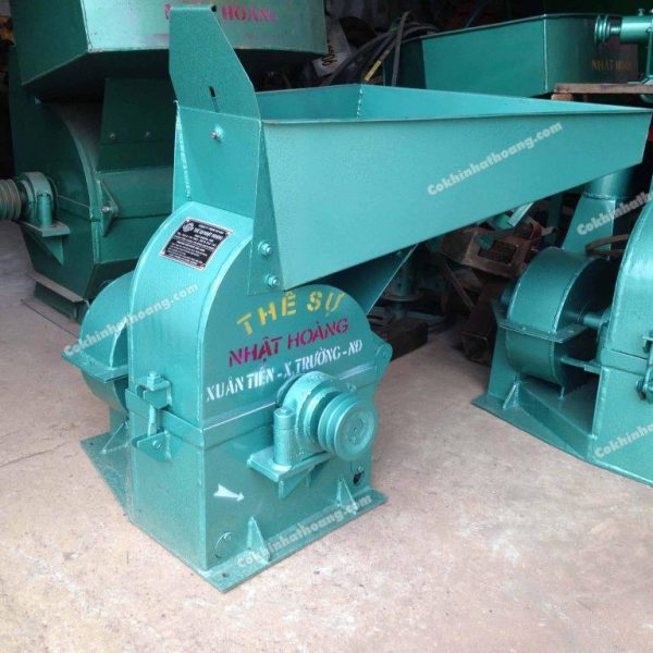 may-nghien-thuc-chan-nuoi-gia-suc-gia-cam-4