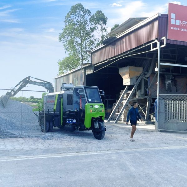 Thiết bị xây dựng cân điện tử di động tại nhà máy bê tông thương phẩm COKHINHATHOANG.