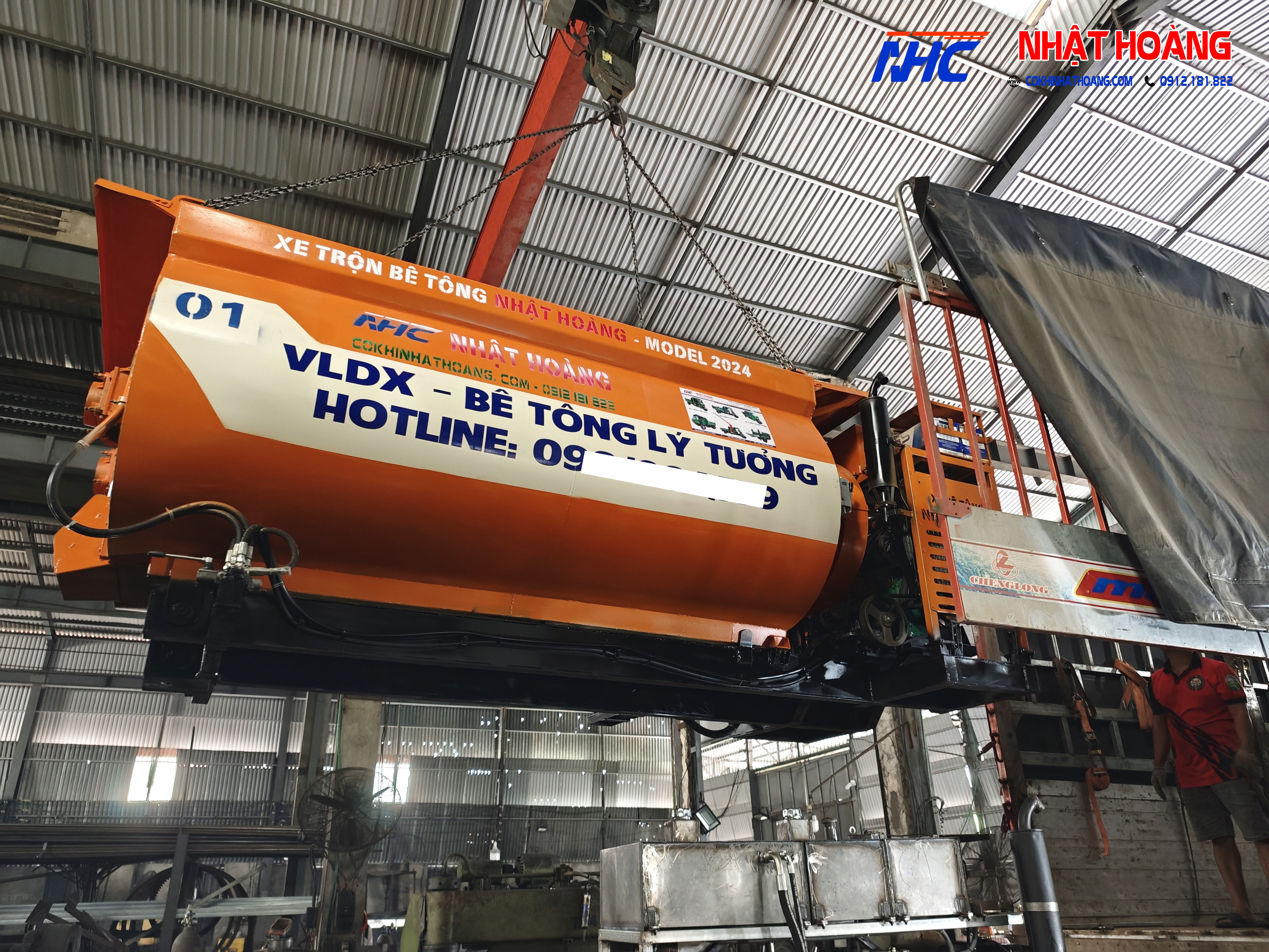 Bồn Trộn Chữ U Nhật Hoàng 4 Khối 2 Trục Về KonTum Làm Công Trình