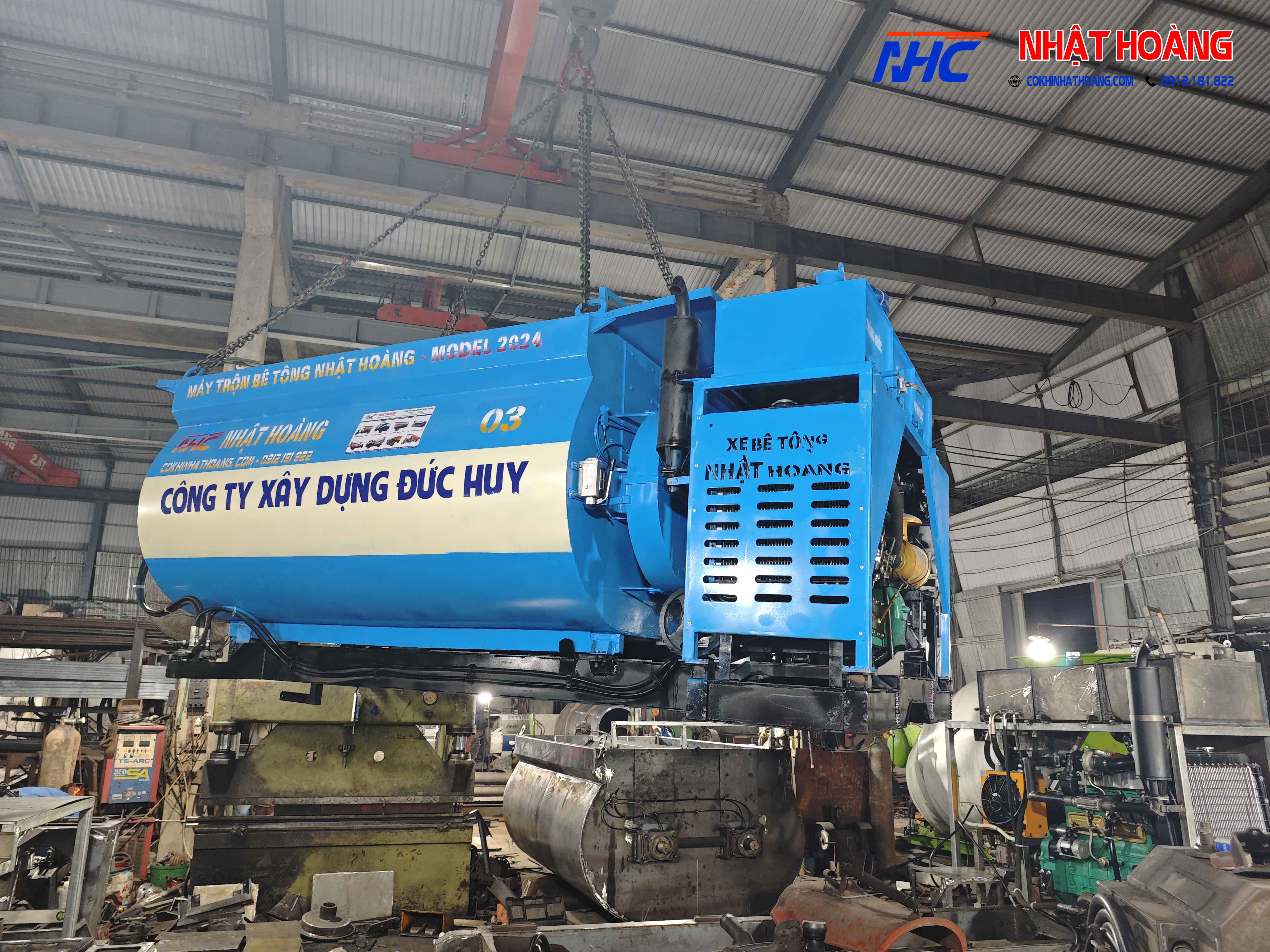 Máy Trộn Bê Tông 2 Trục Nằm Ngang 4 Khối Bàn Giao Cty Đức Huy Thanh Hóa