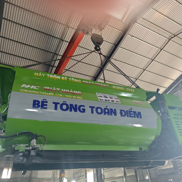 bon tron be tong 2 truc nam ngang co gan dong co roi tu dao tron 4